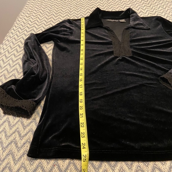 Impressions Velour Black Long Sleeve Shirt - Size Medium - Picture 6 of 9